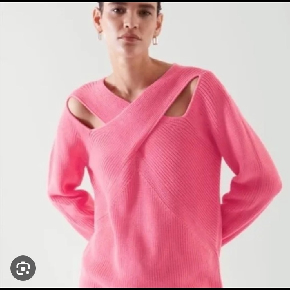 COS cut out sweater Pink Size XS
